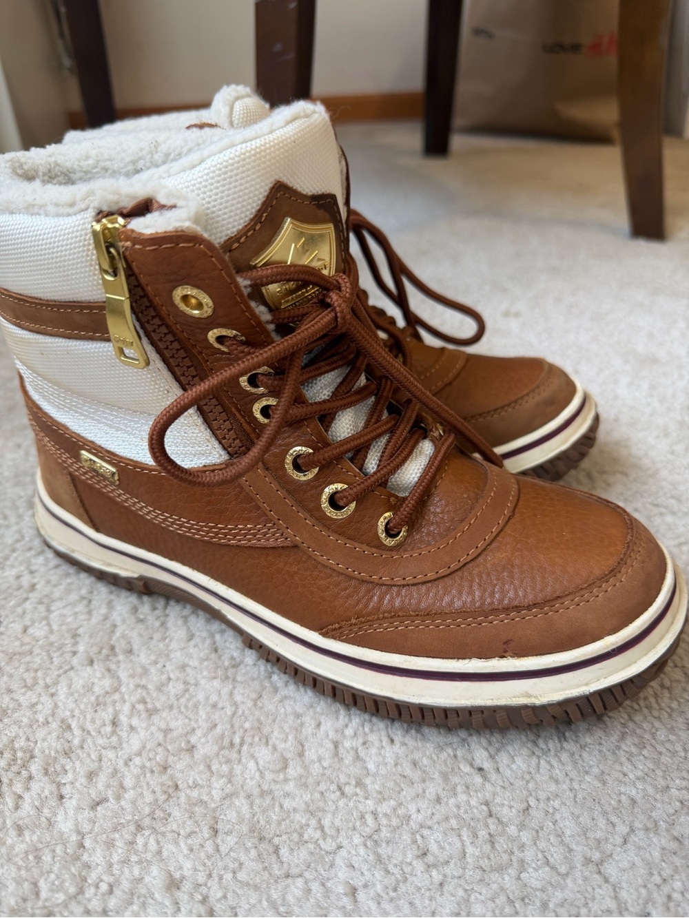 Pajar Woman Brown & White Lace-Up Winter Boots with Side Zip